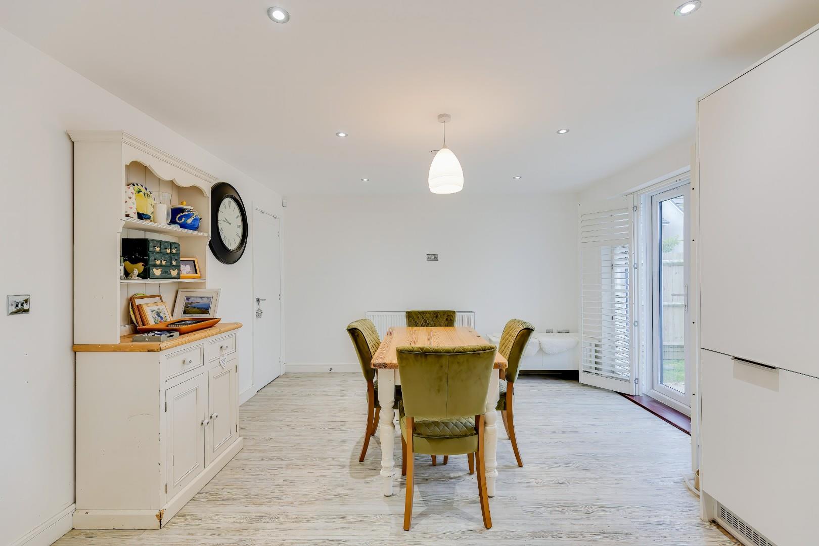 4 Brynach Way, Cowbridge, Vale of Glamorgan, CF71 7FZ